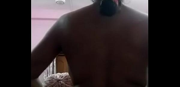  Doli Bengali indian girl shaking her ass mms video